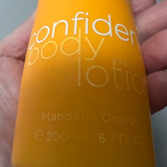 VS Victorias Secret Body by Victoria Mandarin Orange Body care - Picture 3 of 7